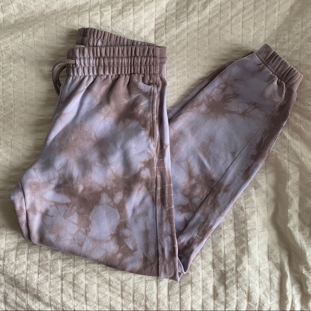 TNA Cozy Fleece Tie Dye Boyfriend Sweatpant